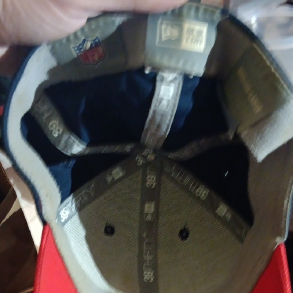 NE Patriots New Era Blue and Red Game Cap Fitted Size Medium - Picture 3 of 3